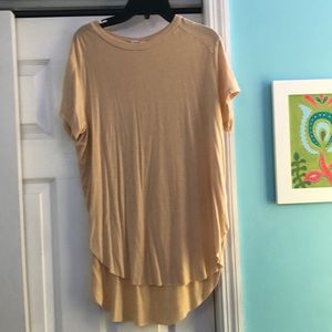 A melrose and market top.